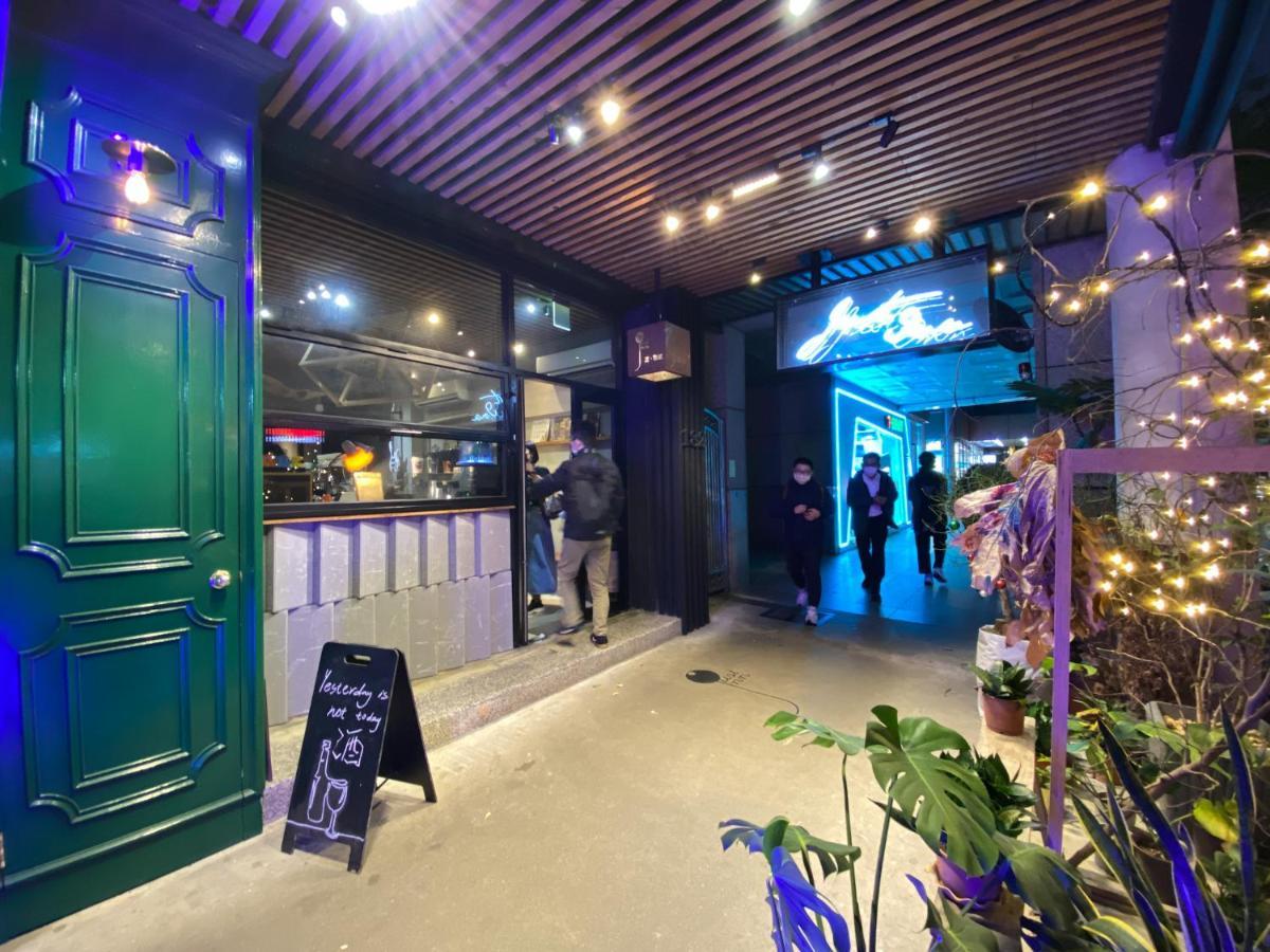 Just Inn Xin Yi 正旅館 信義 Taipei Exterior photo