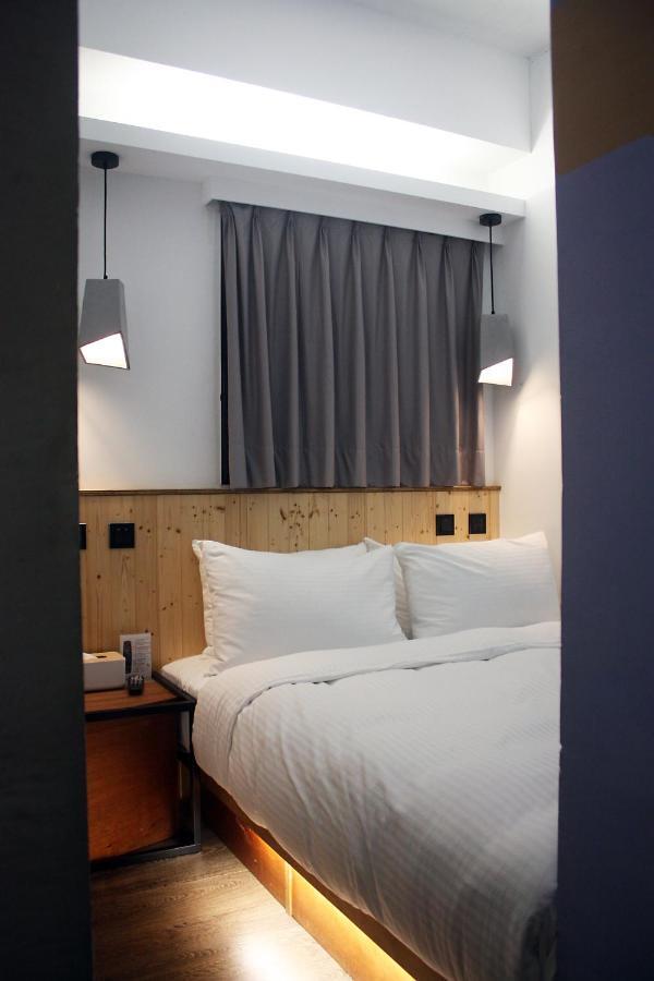 Just Inn Xin Yi 正旅館 信義 Taipei Exterior photo